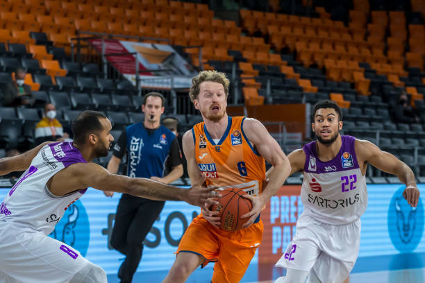 内熟悉球员 内熟悉球员