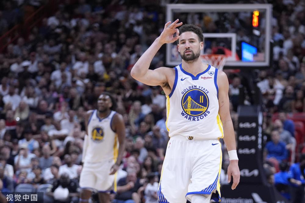 丁浩从小便 丁浩从小便