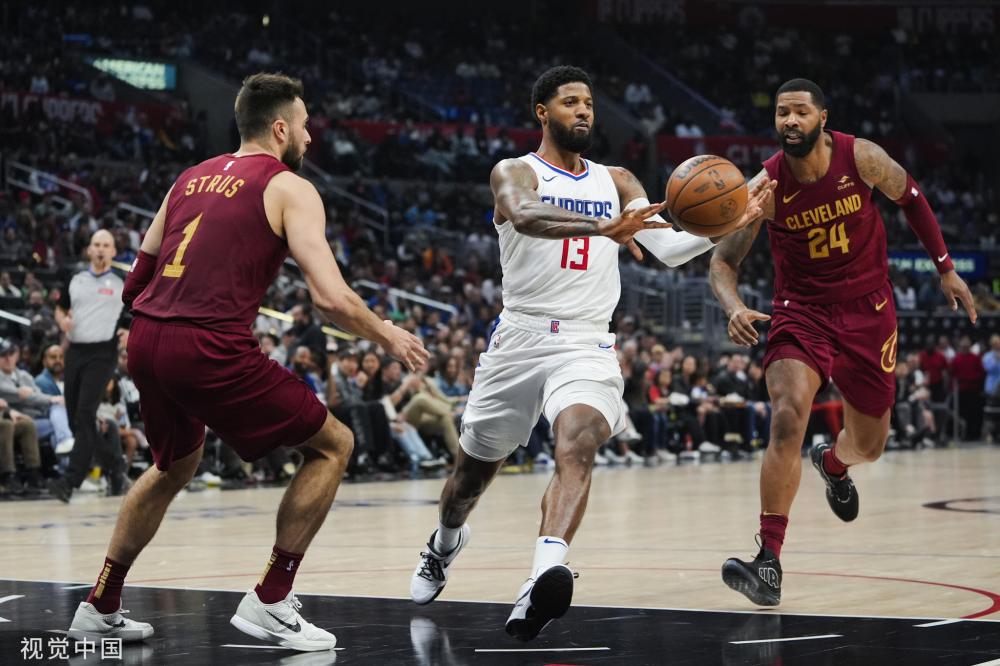 赛车前翼和 赛车前翼和